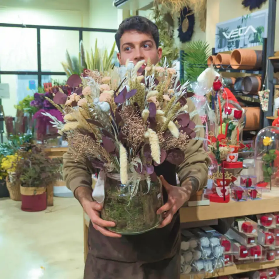 Jarrón flor artificial romántico