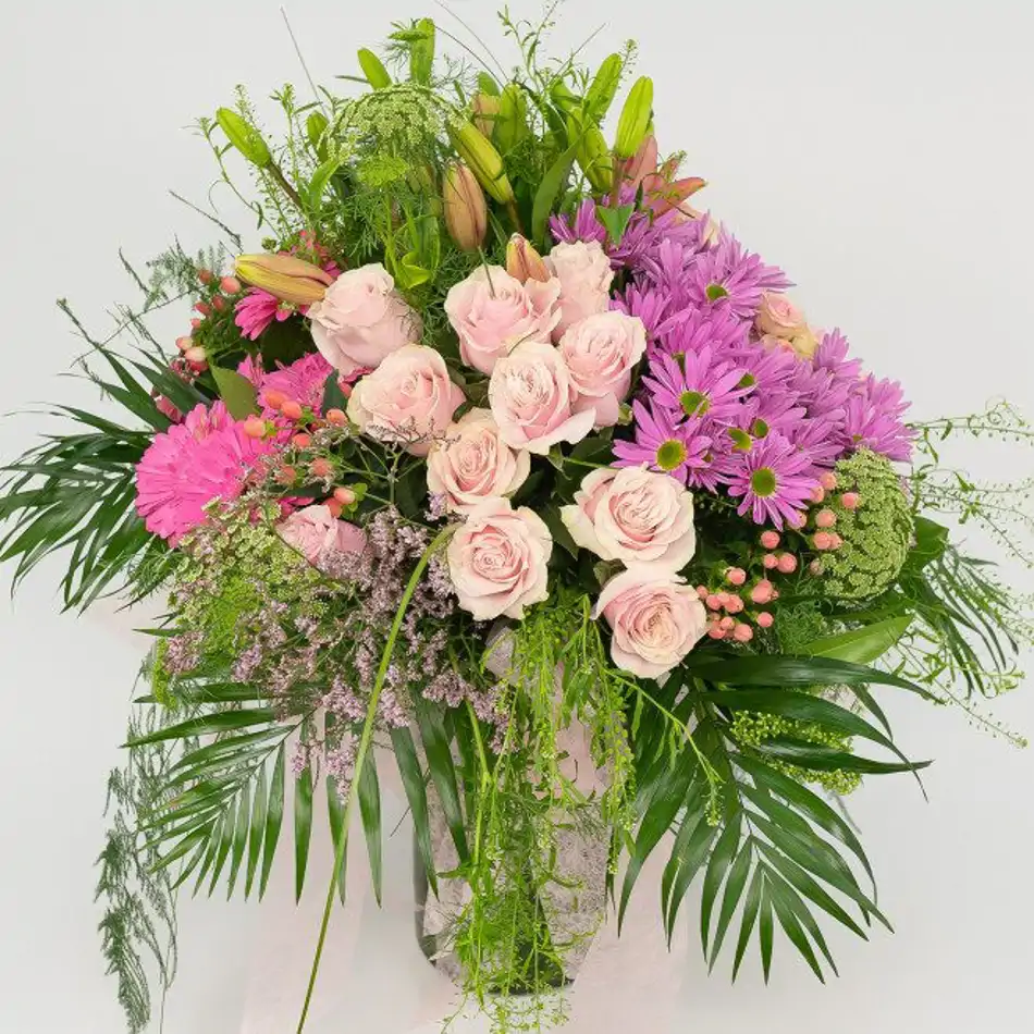 Gerro de flor segons temporada a grups