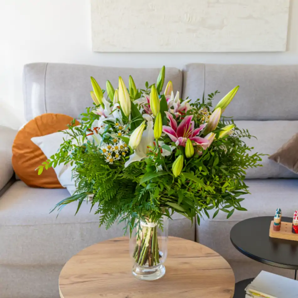 Ramo de lilium asterguey