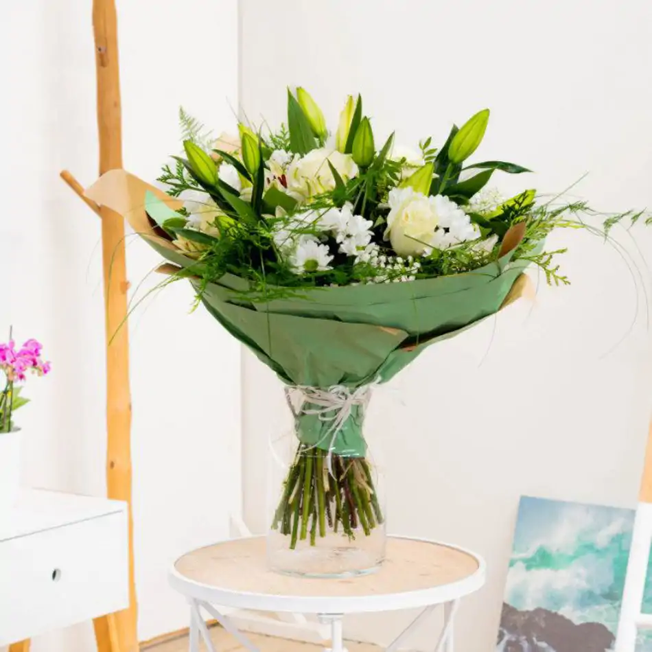 Ram de lilium, margarida i roses