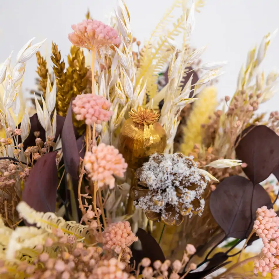 Jarrón flor artificial romántico